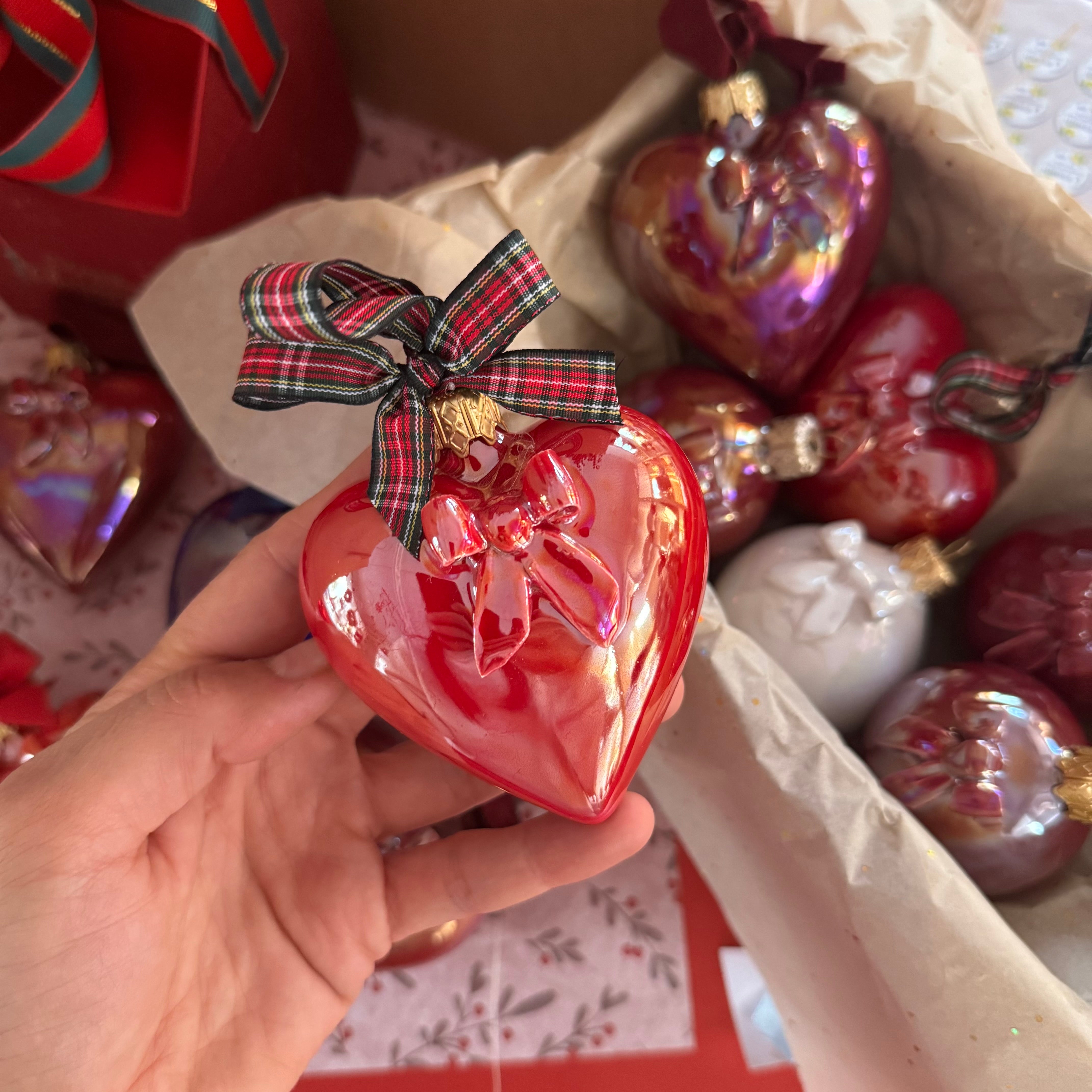 CUORE CIONDOLO CON FIOCCO