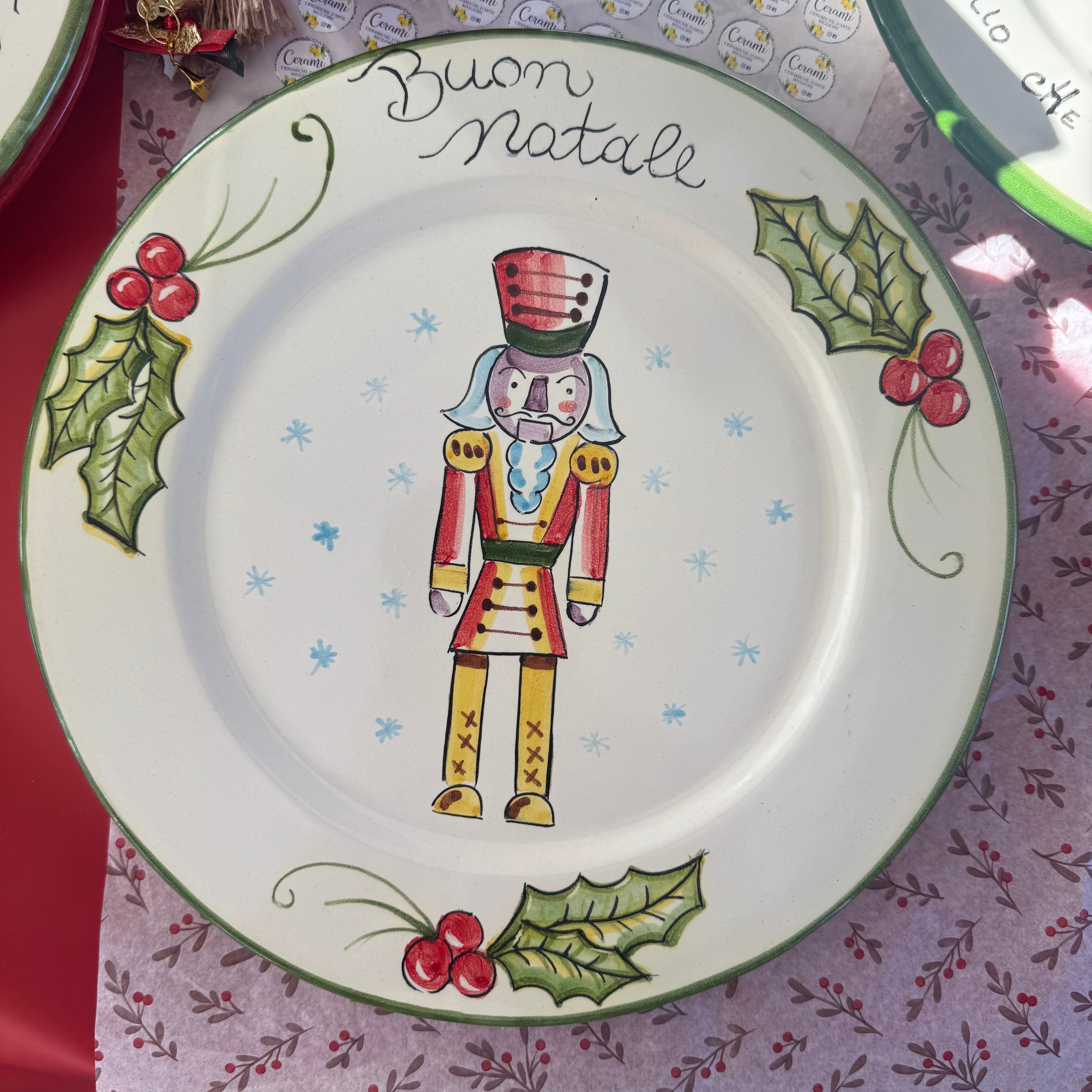 PIATTO VASSOIO SCHIACCIANOCI